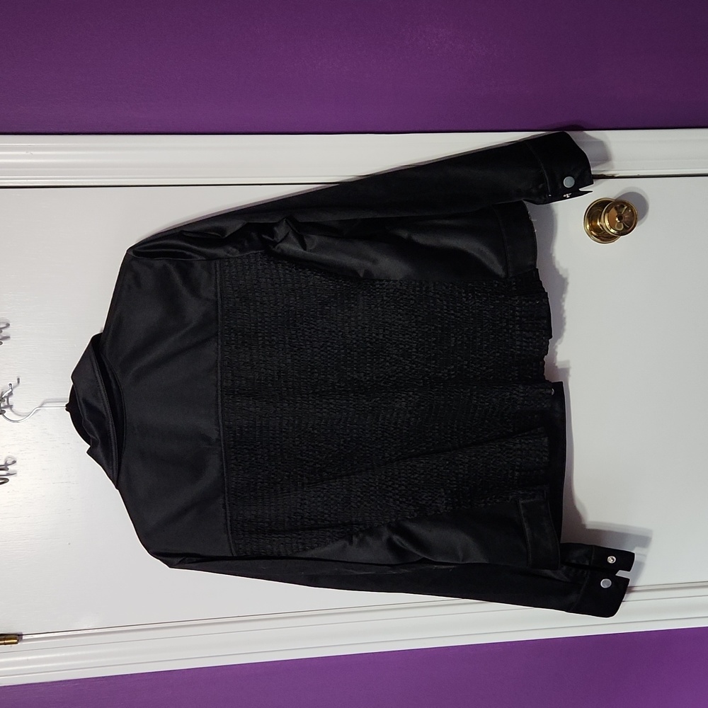 Jacket - Picture 2 of 7